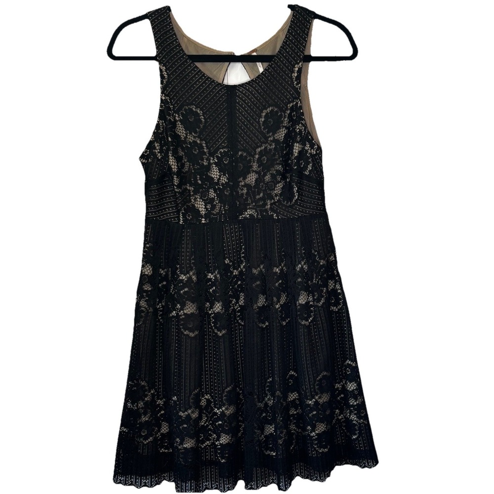 Free People Rocco Black Lace Mini Dress 6 Illusion Fit Flare Open Back Romantic